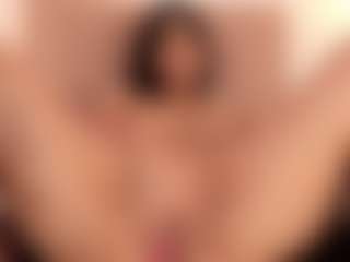 GahiaBelucci's Live Sex Cam Show