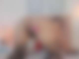 GahiaBelucci's Live Sex Cam Show
