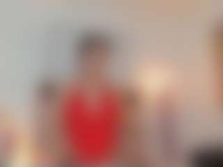 GahiaBelucci's Live Sex Cam Show