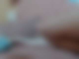 Live cam show with luna-hawks - Thick on sexylive.show