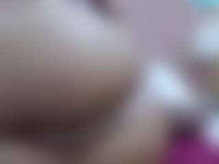 Live cam show with luna-hawks - Camel Toe on Fit Hotties