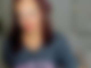 Live cam show with stellaaquenn - Naughty on MyBangCams