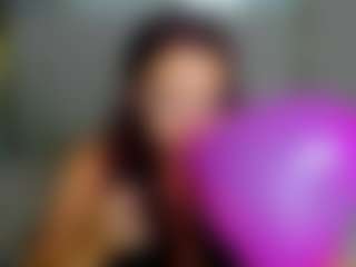 Live cam show with stellaaquenn - Naughty on fuklive.com