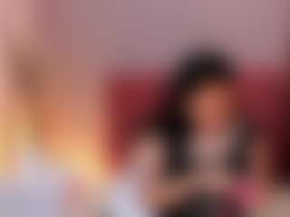 Live cam show with AnnaaBrooks - Brown Hair MILF on boobsie.com