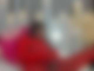 Live-Cam-Show mit Hanny - Black Hair auf Camsoda