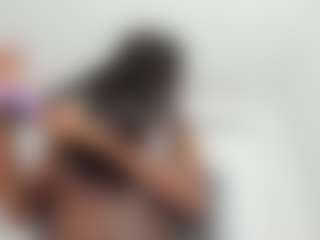 Live cam show with Hanny - Black Hair on Camsoda