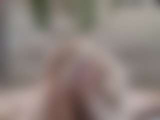 Live cam show with MeganLora9 - Tights on Camversity