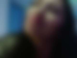 naya-10's Live Sex Cam Show