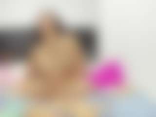 naya-10's Live Sex Cam Show