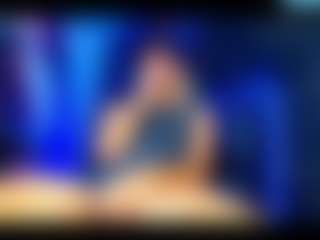 Show de cam en vivo con dylanDesiree - Smoking en Camsoda