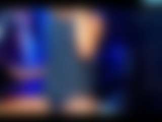 Live cam show with dylanDesiree - Average on CamClone