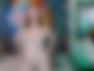 KatieAu's Live Sex Cam Show