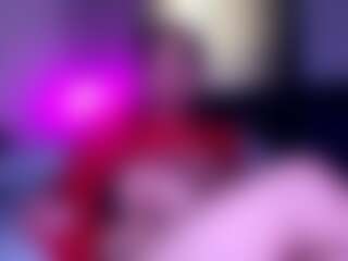 KinkeeKaee's Live Sex Cam Show