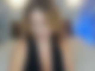 Live cam show with Emily-Bliss - White on Gym Cam Girls | united states