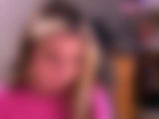 HerlindaVanvuren's Live Sex Cam Show