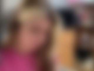 HerlindaVanvuren's Live Sex Cam Show