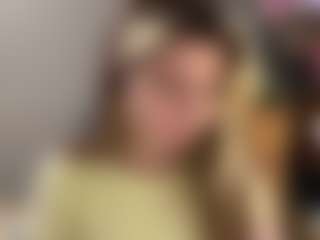 HerlindaVanvuren's Live Sex Cam Show