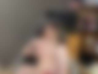 Live cam show with HerlindaVanvuren - Athletic Middle Aged on dasdasdadada.com