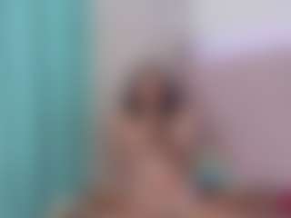 isabela-lovestore's Live Sex Cam Show