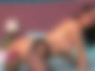 Live cam show with queendiabla - Skinny MILF on TastyBlacksLive