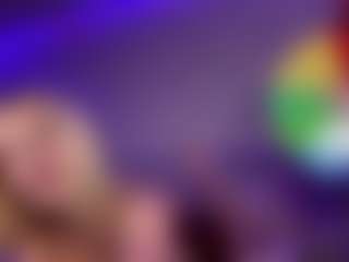HienLeggans's Live Sex Cam Show