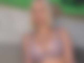 HienLeggans's Live Sex Cam Show