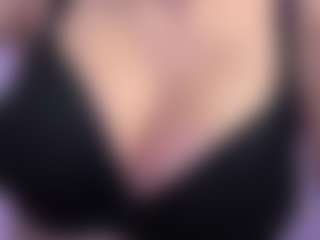 HienLeggans's Live Sex Cam Show