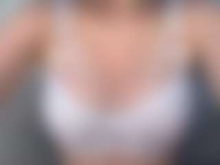 HienLeggans's Live Sex Cam Show
