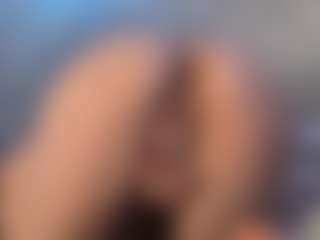 HienLeggans's Live Sex Cam Show