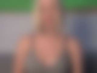 HienLeggans's Live Sex Cam Show