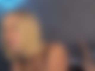 HienLeggans's Live Sex Cam Show