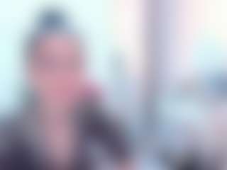Live cam show with Jessycute1 - Long Hair on intimatelivegirls.com