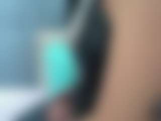 Live-Cam-Show mit channelstark - Thin auf Camsoda