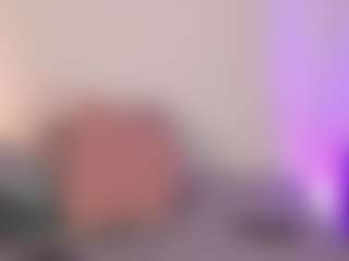 Isabella-Monroe's Live Sex Cam Show