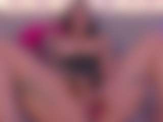 Isabella-Monroe's Live Sex Cam Show