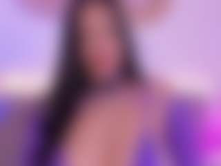 Isabella-Monroe's Live Sex Cam Show