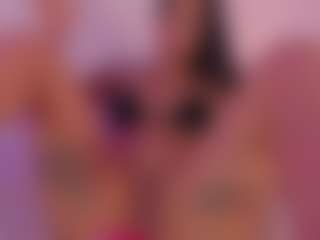Isabella-Monroe's Live Sex Cam Show