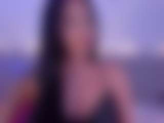 Isabella-Monroe's Live Sex Cam Show