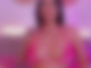 Isabella-Monroe's Live Sex Cam Show