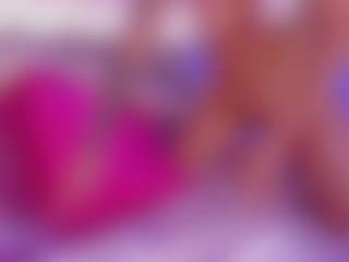 Isabella-Monroe's Live Sex Cam Show