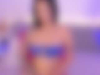 Isabella-Monroe's Live Sex Cam Show