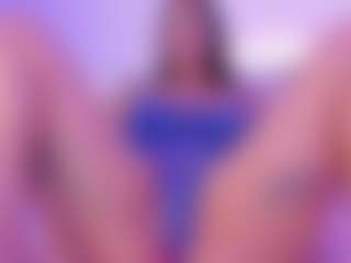 Isabella-Monroe's Live Sex Cam Show