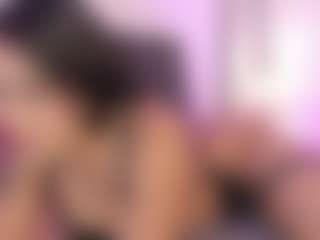 Isabella-Monroe's Live Sex Cam Show