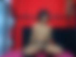Live cam show with juliecooper - Ebony Petite on Hubzter Live