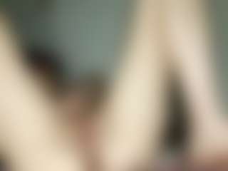 Live cam show with LilianPaschel - Dildo on StripNow