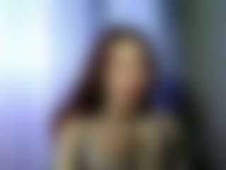 Live cam show with LilianPaschel - Nipple Piercings on SmokeAndPoke