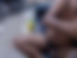 Maasterjuju1924's Live Sex Cam Show