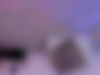 Live cam show with Rouss Squirter and Spitter - Spanking on xDating