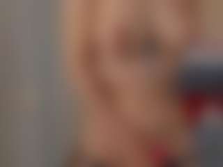 Live cam show with sell0n - Nipple Piercings on Strip Flash - Live Sex Shows