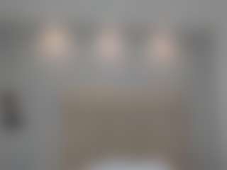 Live cam show with AriaaMoon - Brown Eyes on Hubzter Live
